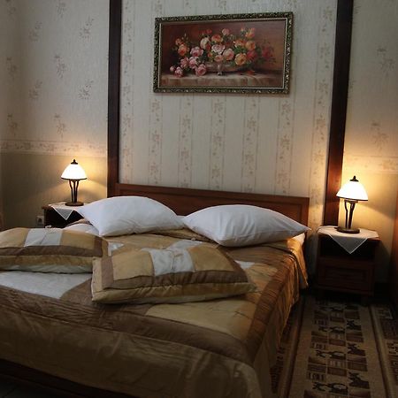 Nashe Misto Guest House Ковель Экстерьер фото