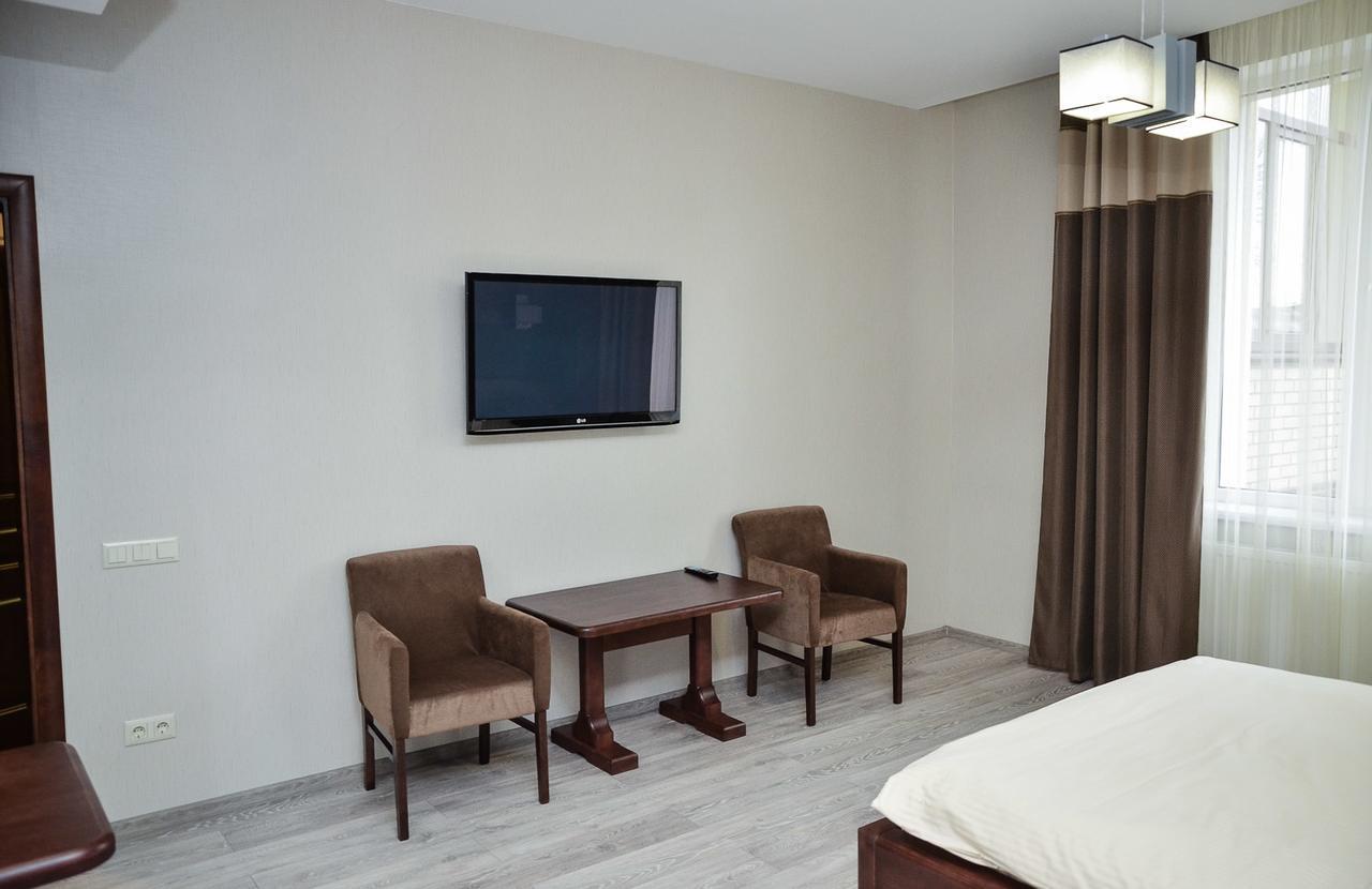 Nashe Misto Guest House Ковель Экстерьер фото