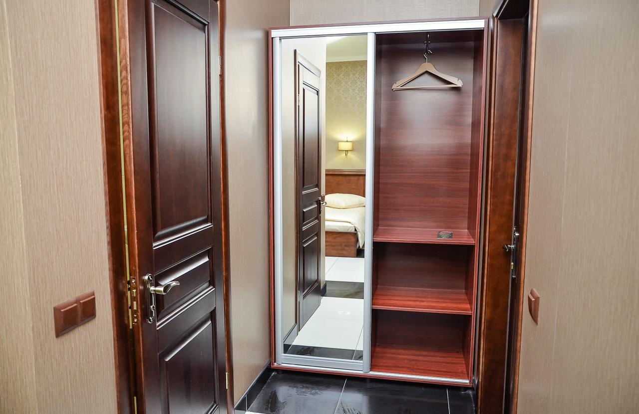 Nashe Misto Guest House Ковель Экстерьер фото